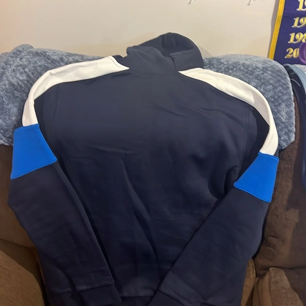 Lacoste Navy Blue Hoodie with White and Blue Accents - Picture 8 of 8